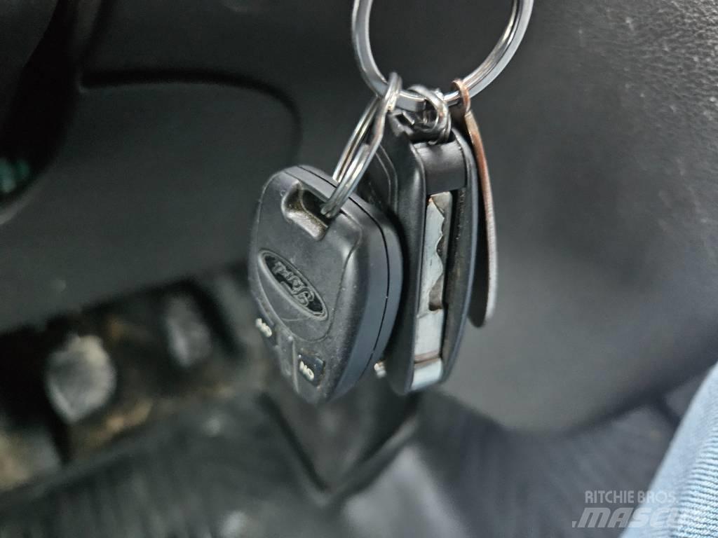 Ford Transit Κλούβες με συρόμενες πόρτες