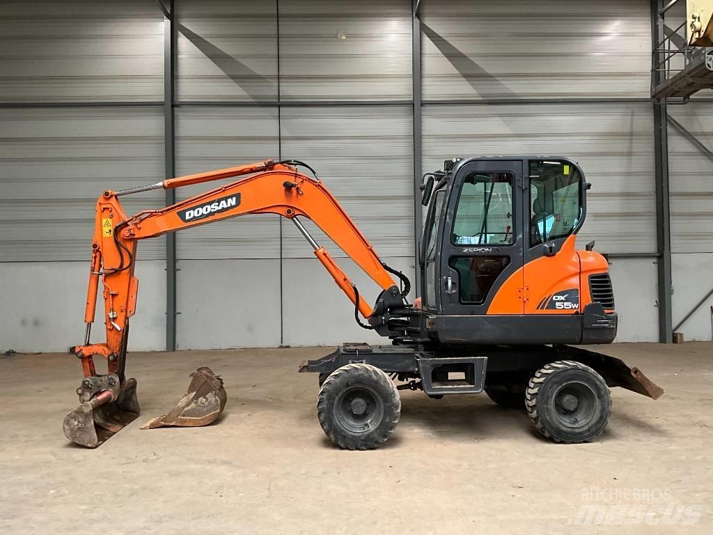 Doosan DX 55 W Εκσκαφείς με τροχούς - λάστιχα
