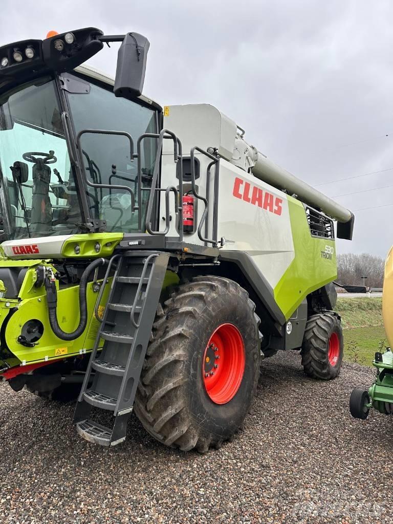 CLAAS Trion 530 Θεριζοαλωνιστικές μηχανές