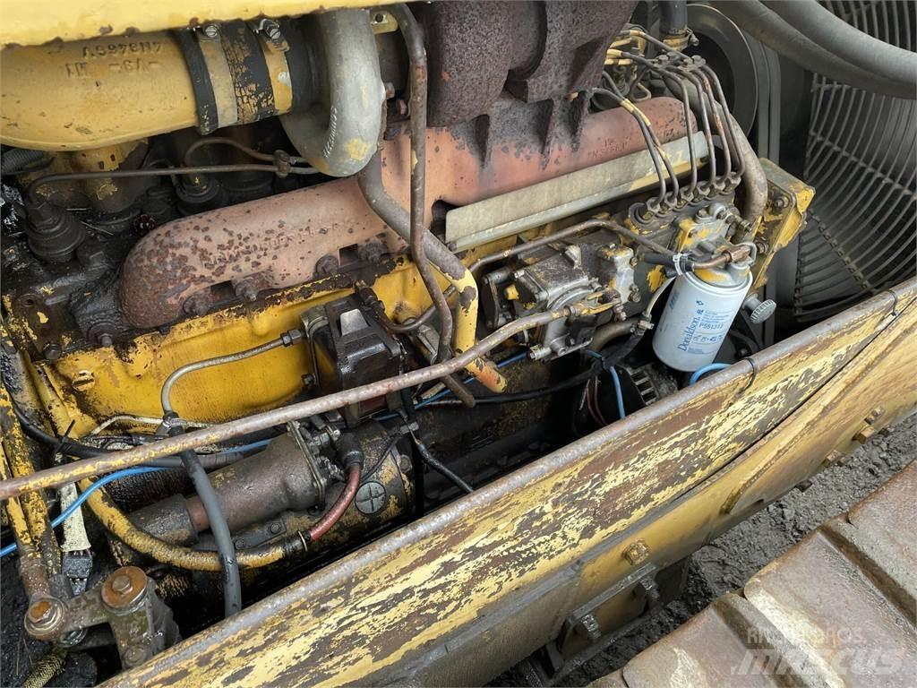 CAT D6D Μπουλντόζες με ερπύστριες