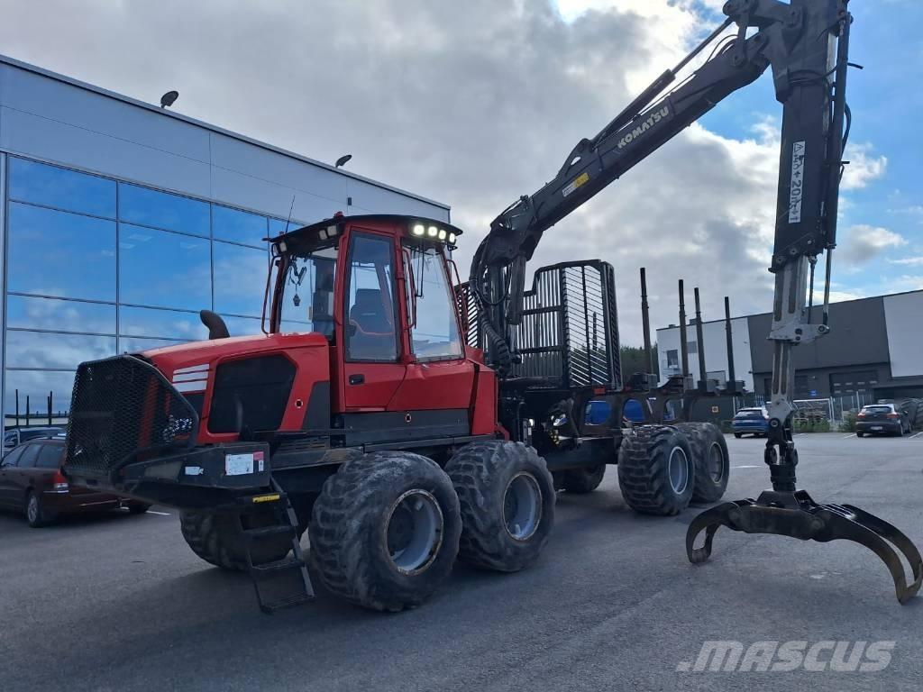 Komatsu 875 Μεταφορείς ξυλείας