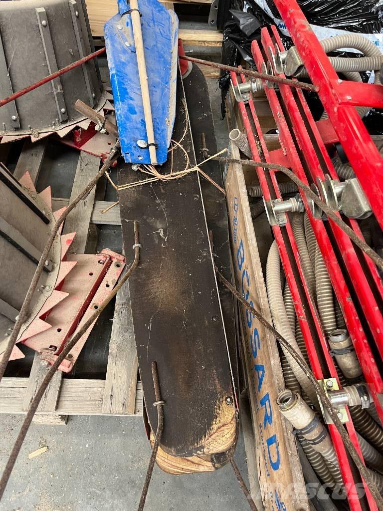 BCS Gold Stone 8" Χορτοκοπτικά και κορυφολόγοι βοσκοτόπων