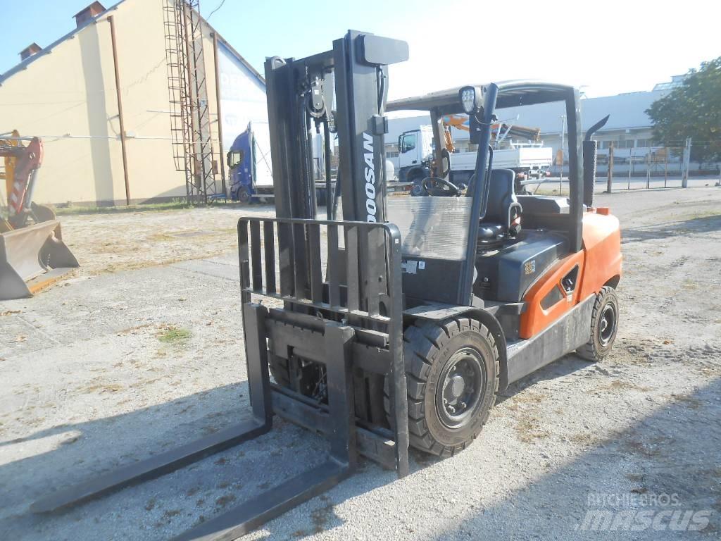 Doosan D50SC-09 Πετρελαιοκίνητα Κλαρκ