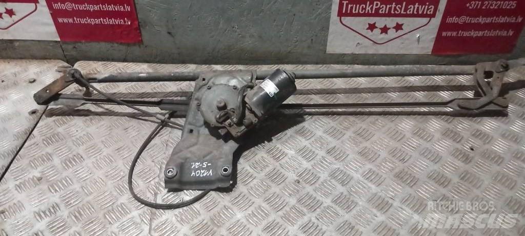 Volvo FH 12     20517438 Καμπίνες και εσωτερικό