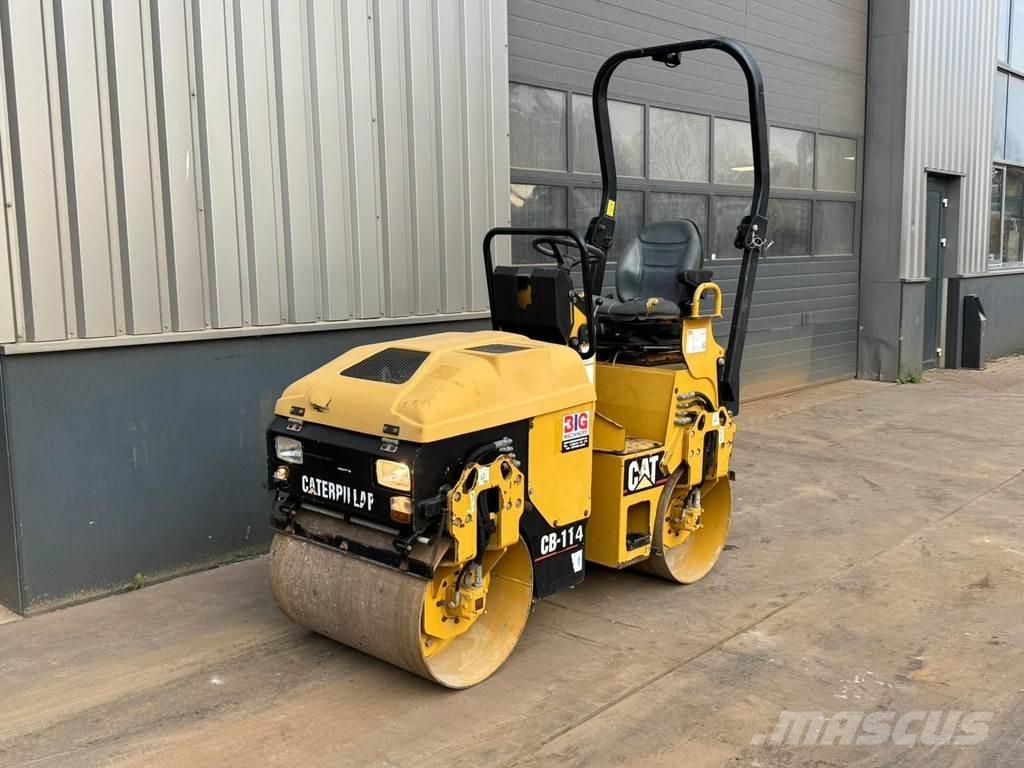 CAT CB114 Οδοστρωτήρες διπλού κυλίνδρου