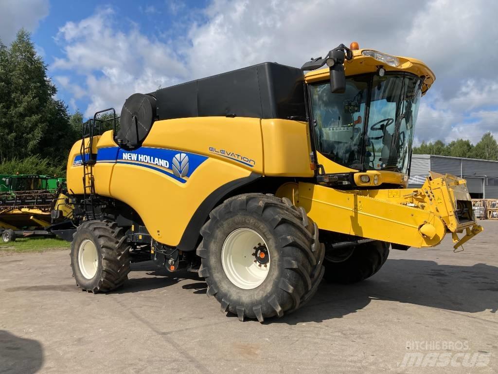 New Holland CX 8070 Θεριζοαλωνιστικές μηχανές