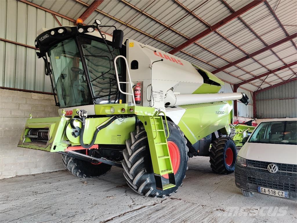 CLAAS TUCANO 480 Θεριζοαλωνιστικές μηχανές