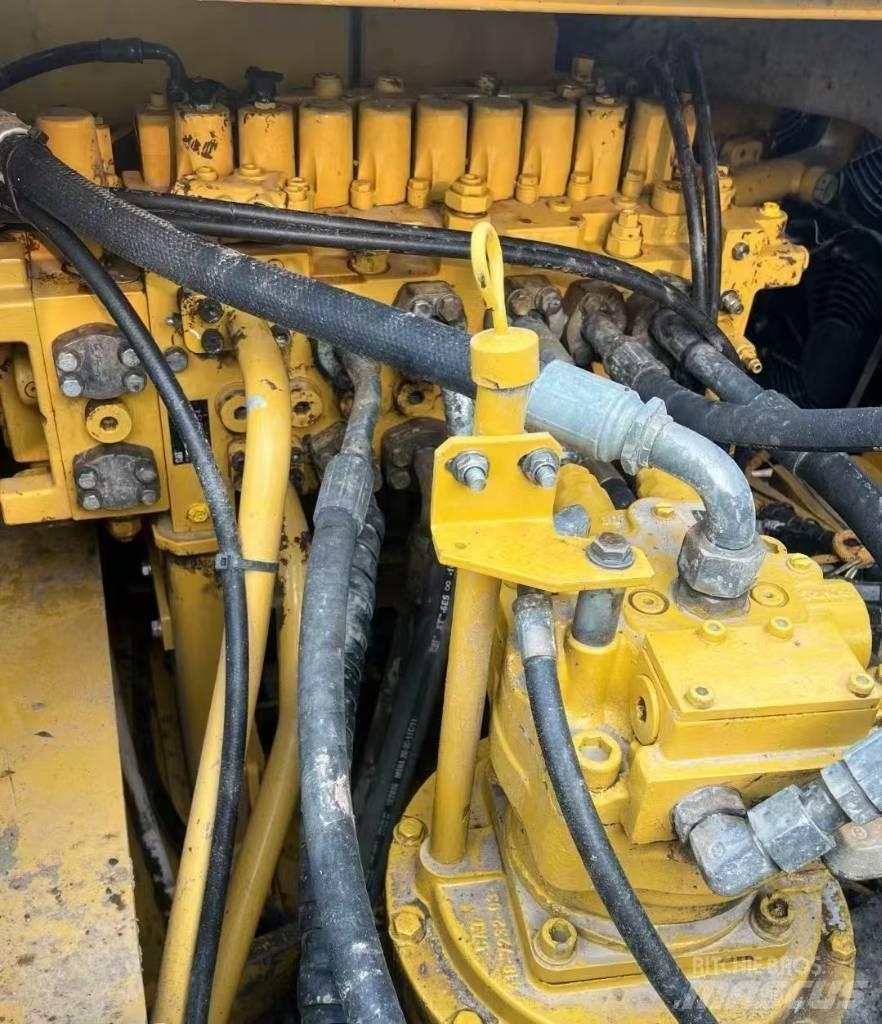 CAT 330GC Εκσκαφείς με ερπύστριες