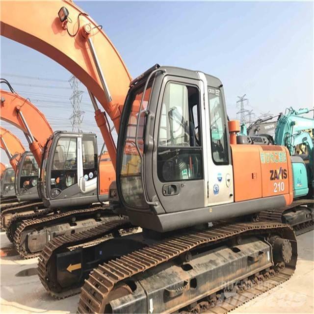 Hitachi zx210 Εκσκαφείς με ερπύστριες
