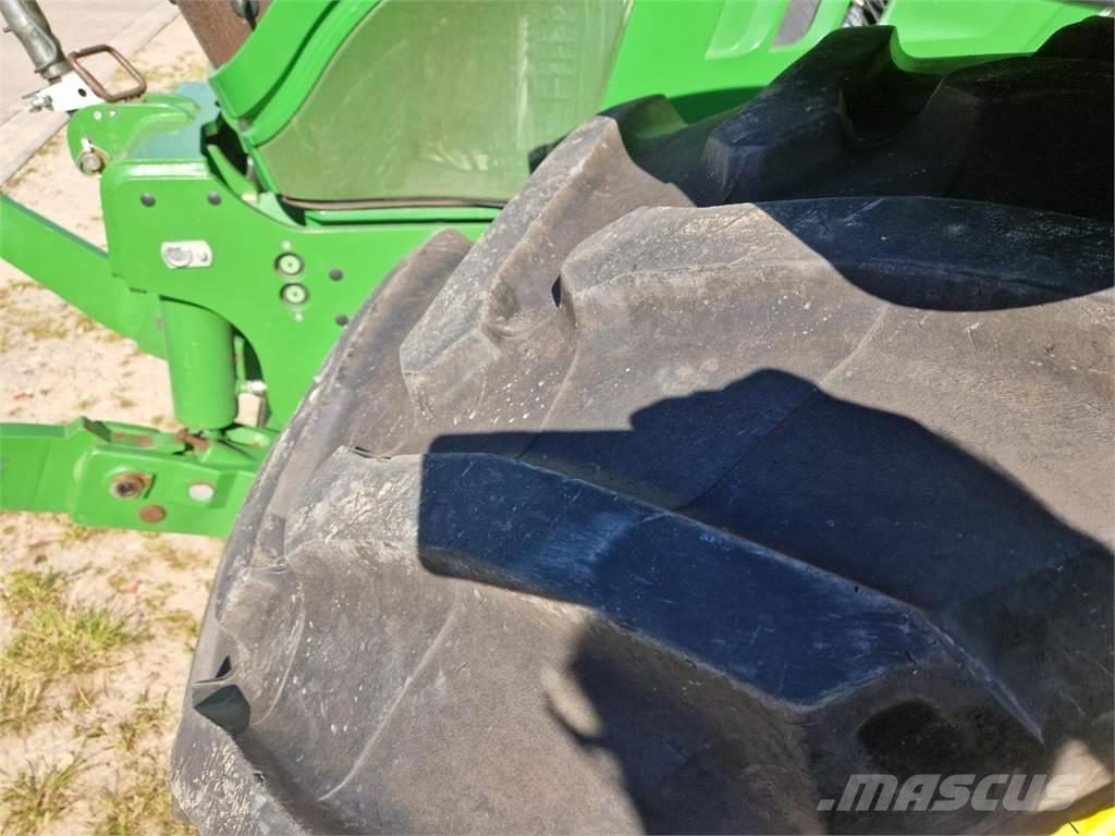 John Deere 6150R Τρακτέρ