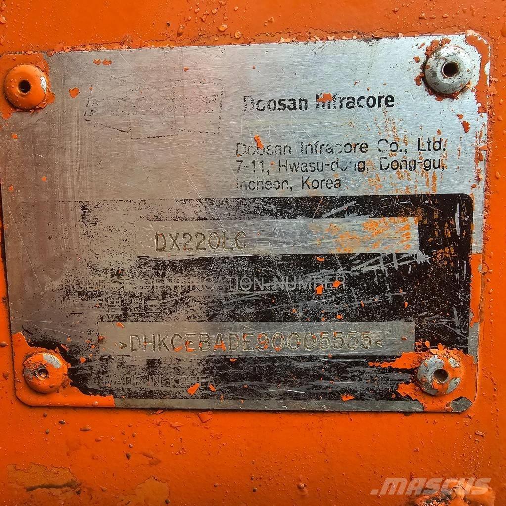 Doosan DX 220 LCA Εκσκαφείς με ερπύστριες