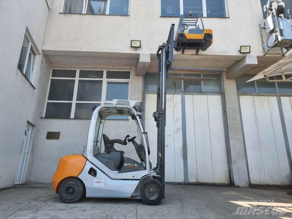 Still RX70-30 Πετρελαιοκίνητα Κλαρκ