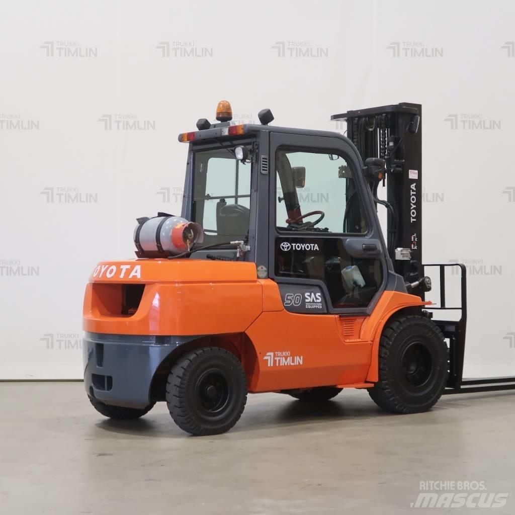 Toyota 02-7FG45 Περονοφόρα ανυψωτικά κλαρκ με φυσικό αέριο LPG