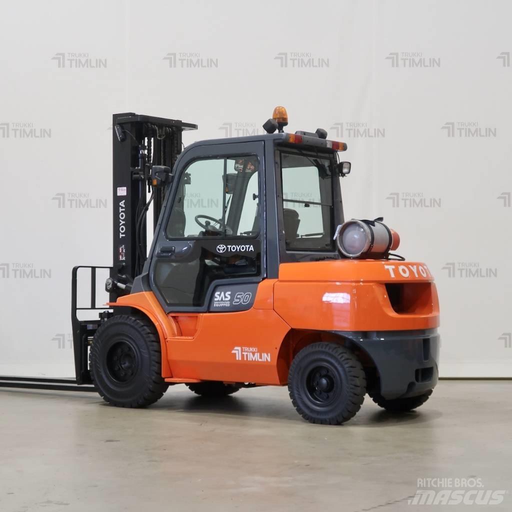 Toyota 02-7FG45 Περονοφόρα ανυψωτικά κλαρκ με φυσικό αέριο LPG