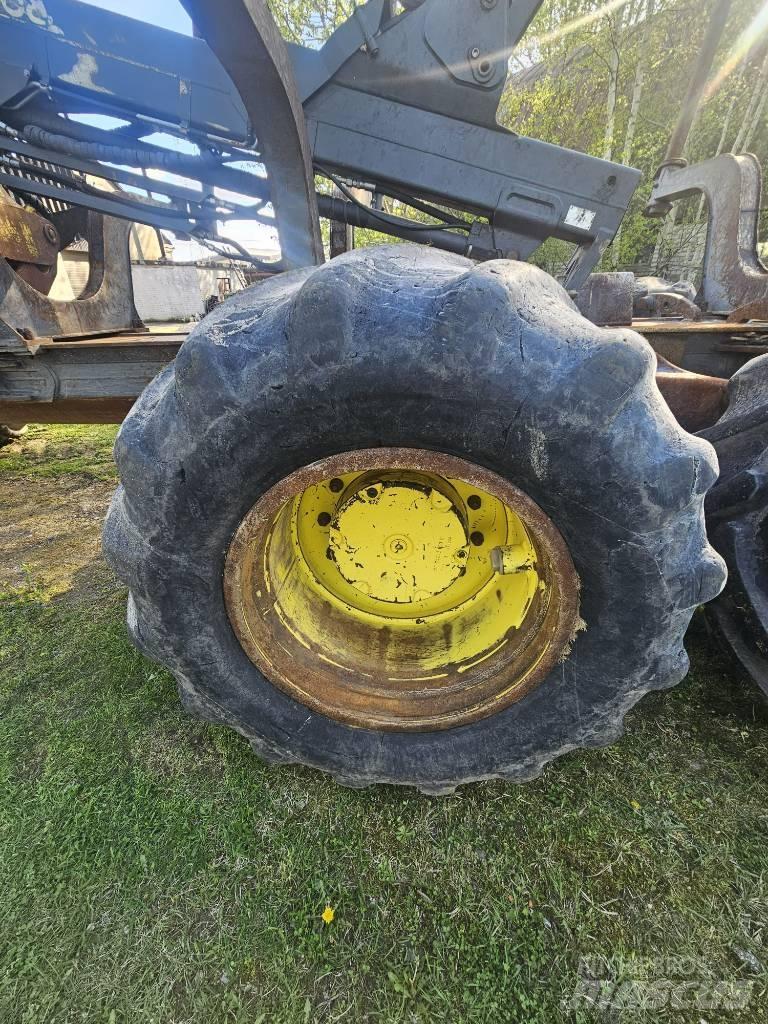 John Deere 1510 G Μεταφορείς ξυλείας
