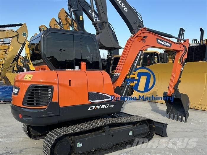 Doosan DX 60 Εκσκαφάκι (διαβολάκι) < 7t