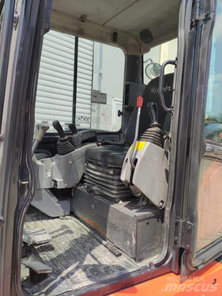 Kubota KX 057-4 Εκσκαφάκι (διαβολάκι) < 7t