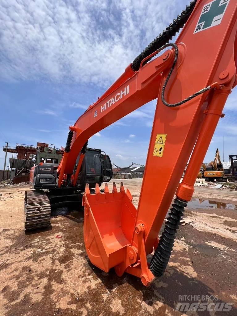 Hitachi ZX 200-6 Εκσκαφείς με ερπύστριες