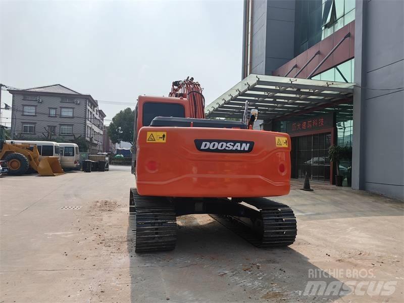 Doosan DX150 Εκσκαφείς με ερπύστριες
