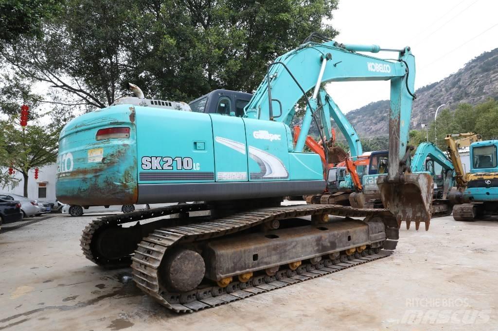 Kobelco SK 210-8 Εκσκαφείς με ερπύστριες