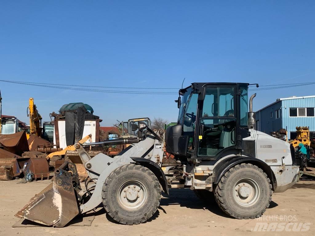 CAT 908H Φορτωτές με λάστιχα (Τροχοφόροι)