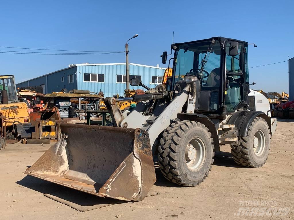 CAT 908H Φορτωτές με λάστιχα (Τροχοφόροι)