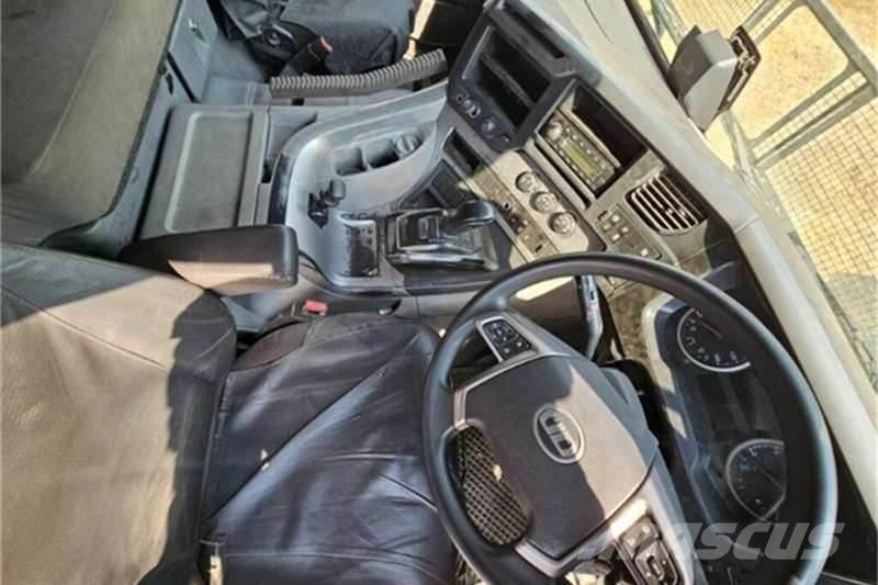 UD TRUCKS QUON Άλλα Φορτηγά