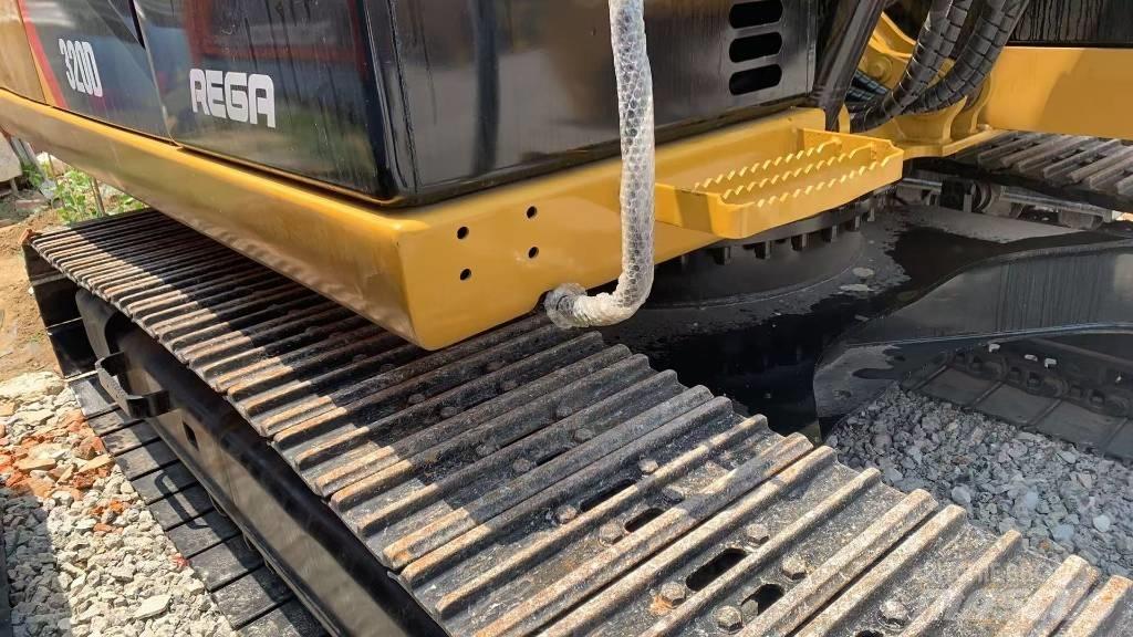 CAT 320 D L Εκσκαφείς με ερπύστριες