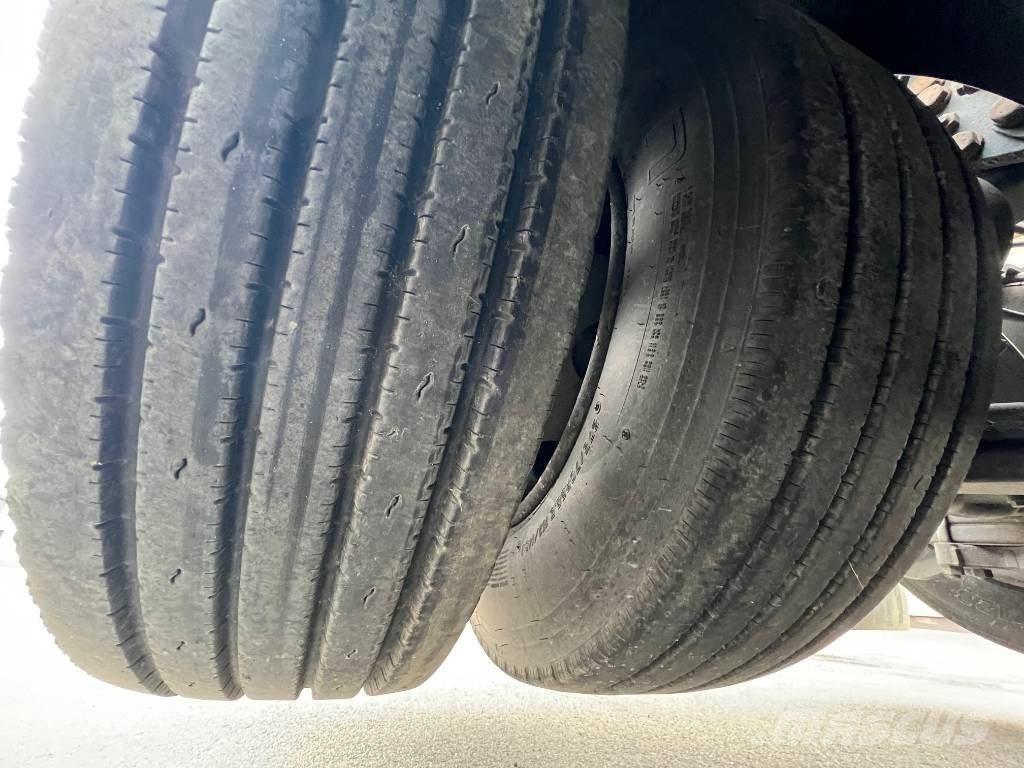 Scania R 500 A6X2NB Τράκτορες