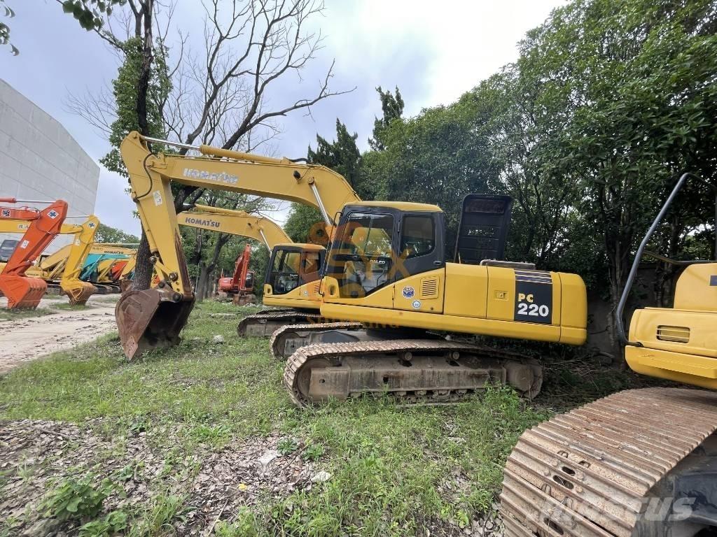 Komatsu PC 220-7 Εκσκαφείς με ερπύστριες