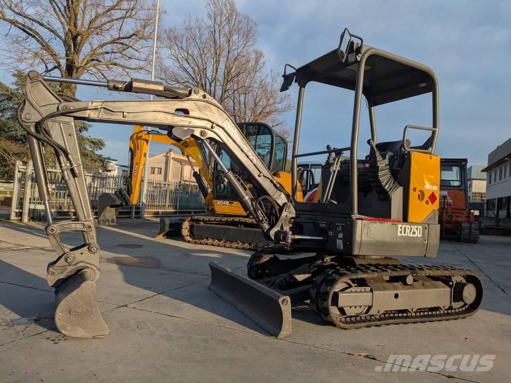 Volvo ECR 25 D Εκσκαφάκι (διαβολάκι) < 7t