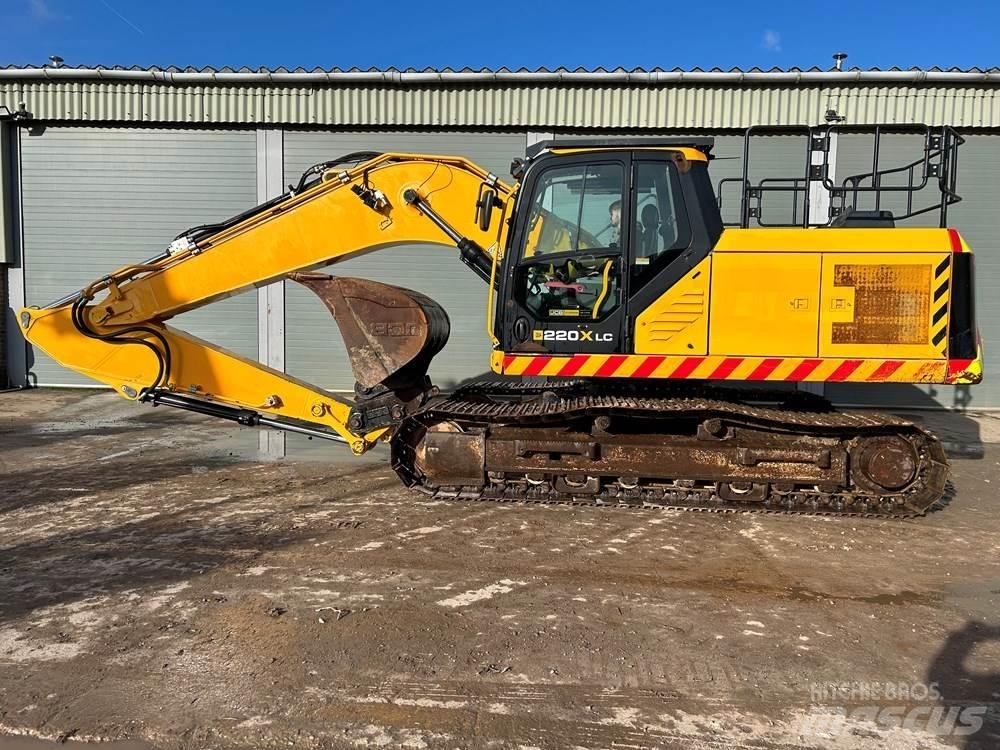 JCB 220X Εκσκαφείς με ερπύστριες