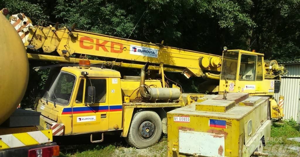 Tatra AD28 AD28 Γερανοί παντός εδάφους