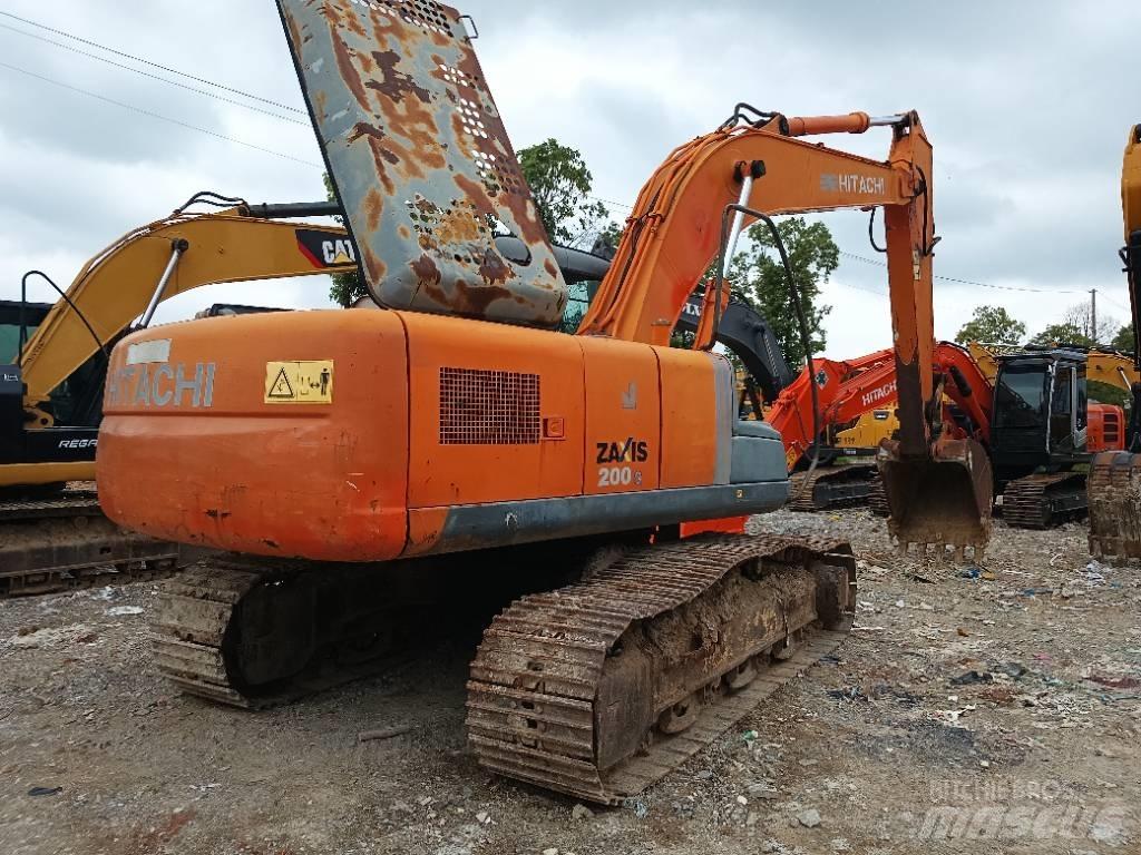 Hitachi ZX 200 Εκσκαφείς με ερπύστριες