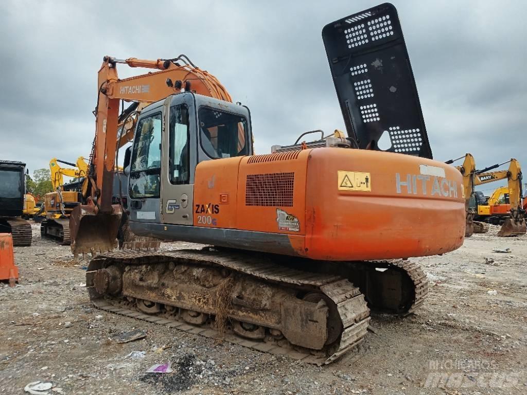Hitachi ZX 200 Εκσκαφείς με ερπύστριες