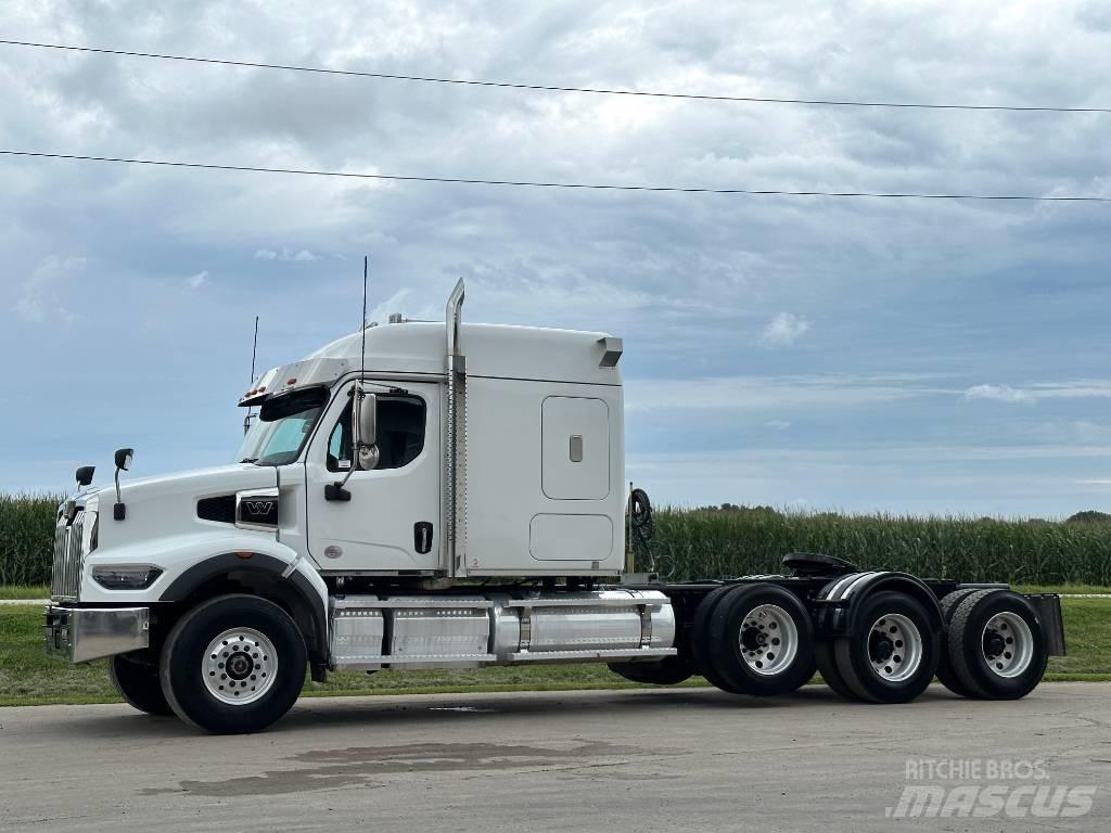 Western Star 49 X Τράκτορες