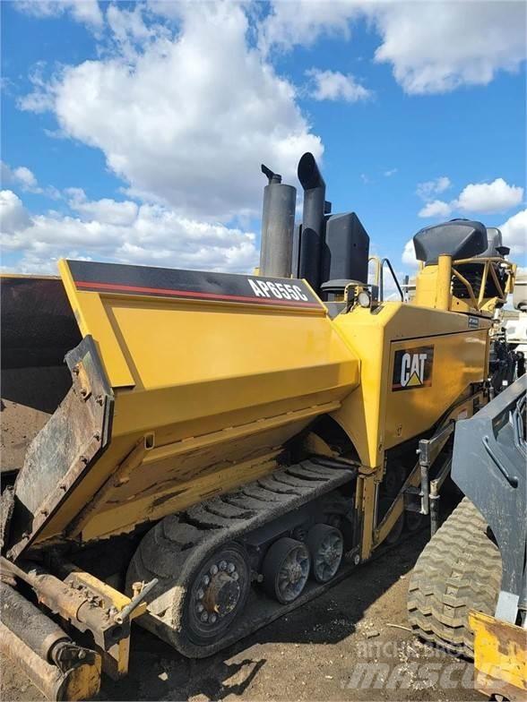 CAT AP-655C Επίστρωση ασφάλτου