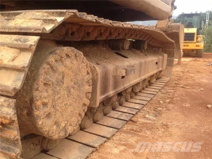CAT 320 B Εκσκαφείς με ερπύστριες