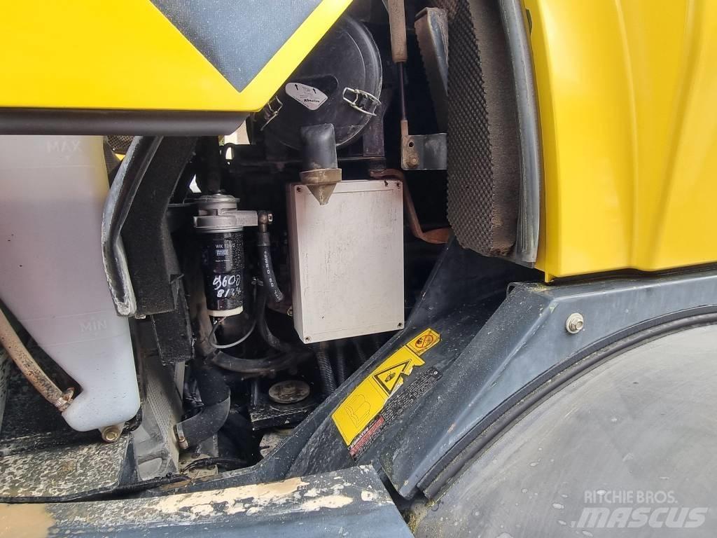 Komatsu WA 80-5 Φορτωτές με λάστιχα (Τροχοφόροι)