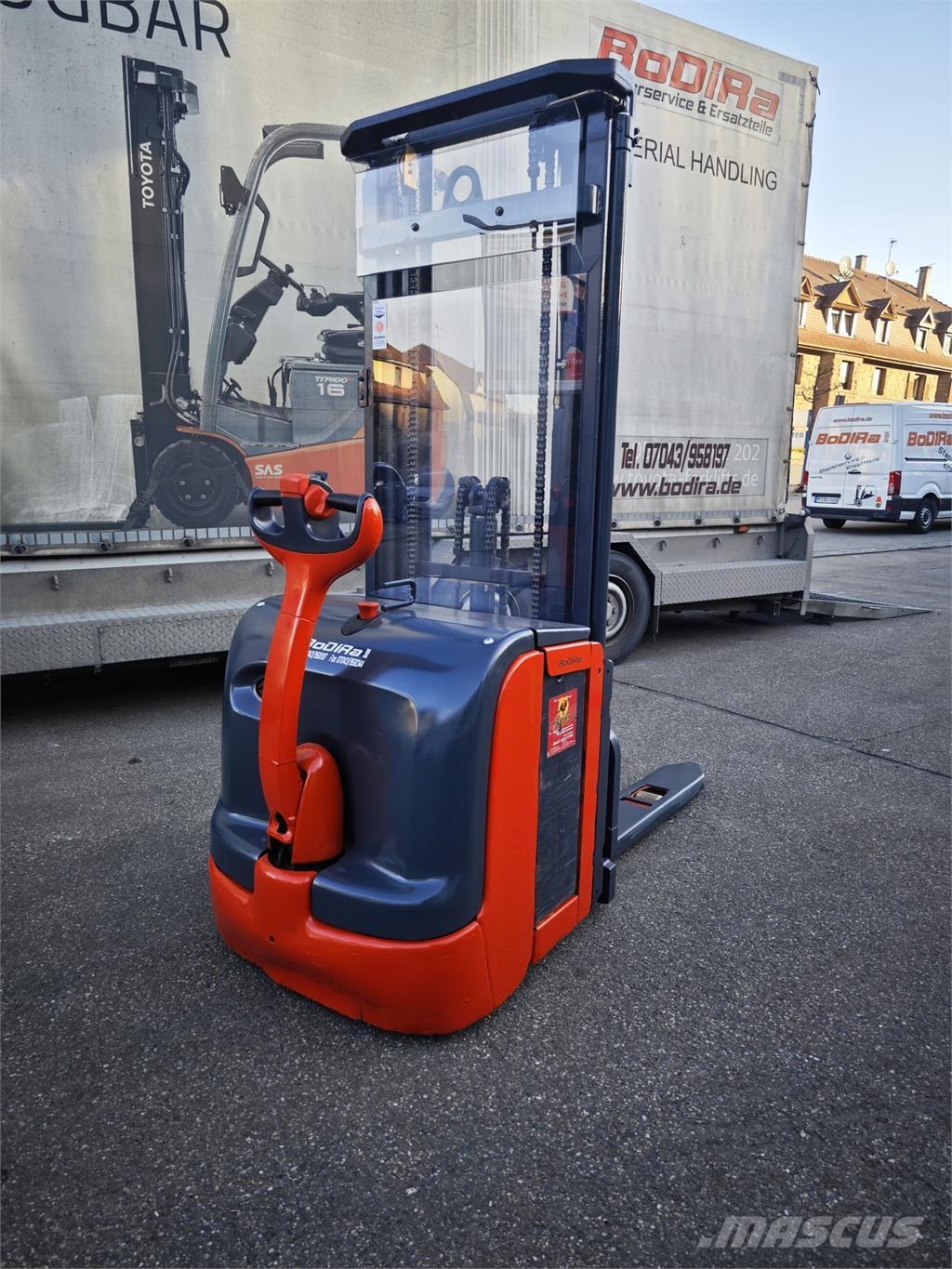 Linde L14 Ηλεκτρικά παλετοφόρα με ιστό