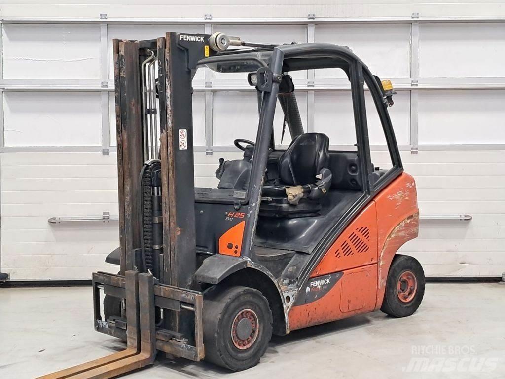 Linde H25D-02 Πετρελαιοκίνητα Κλαρκ