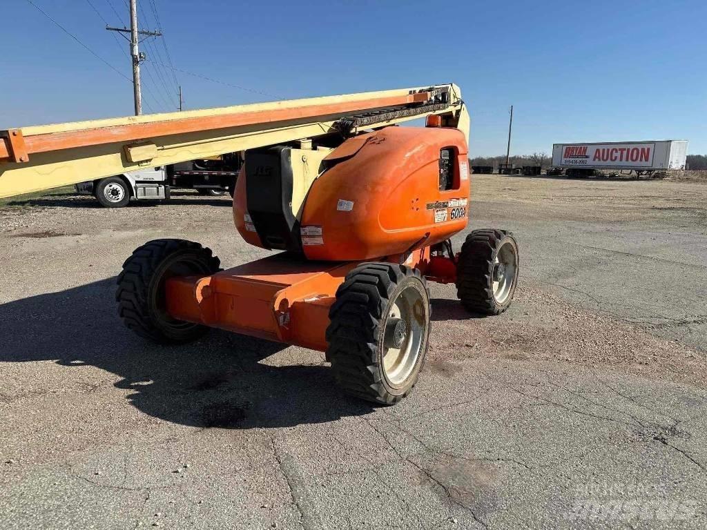 JLG 600A Ανυψωτήρες με αρθρωτό βραχίονα