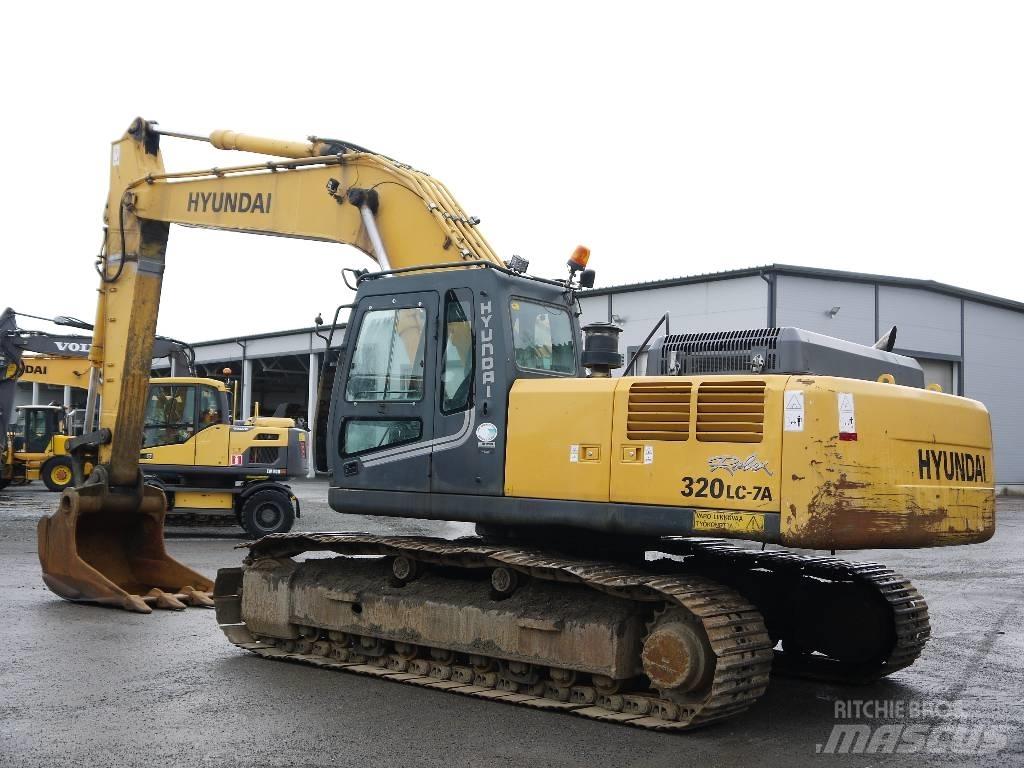 Hyundai R 320 LC-7A Εκσκαφείς με ερπύστριες