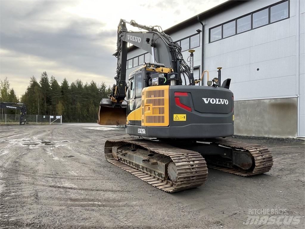 Volvo ECR 235 DL Εκσκαφείς με ερπύστριες