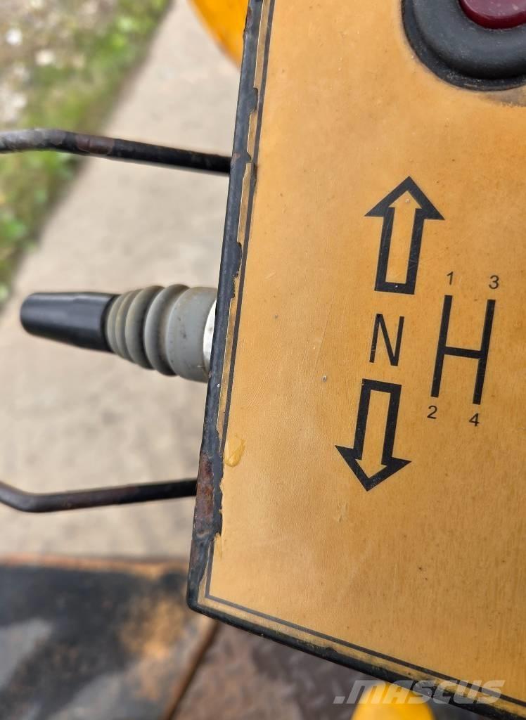 JCB 6 TST Dumpers εργοταξίου