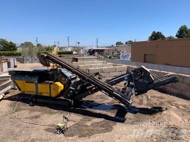 Rubble Master RM70GO Σπαστήρες