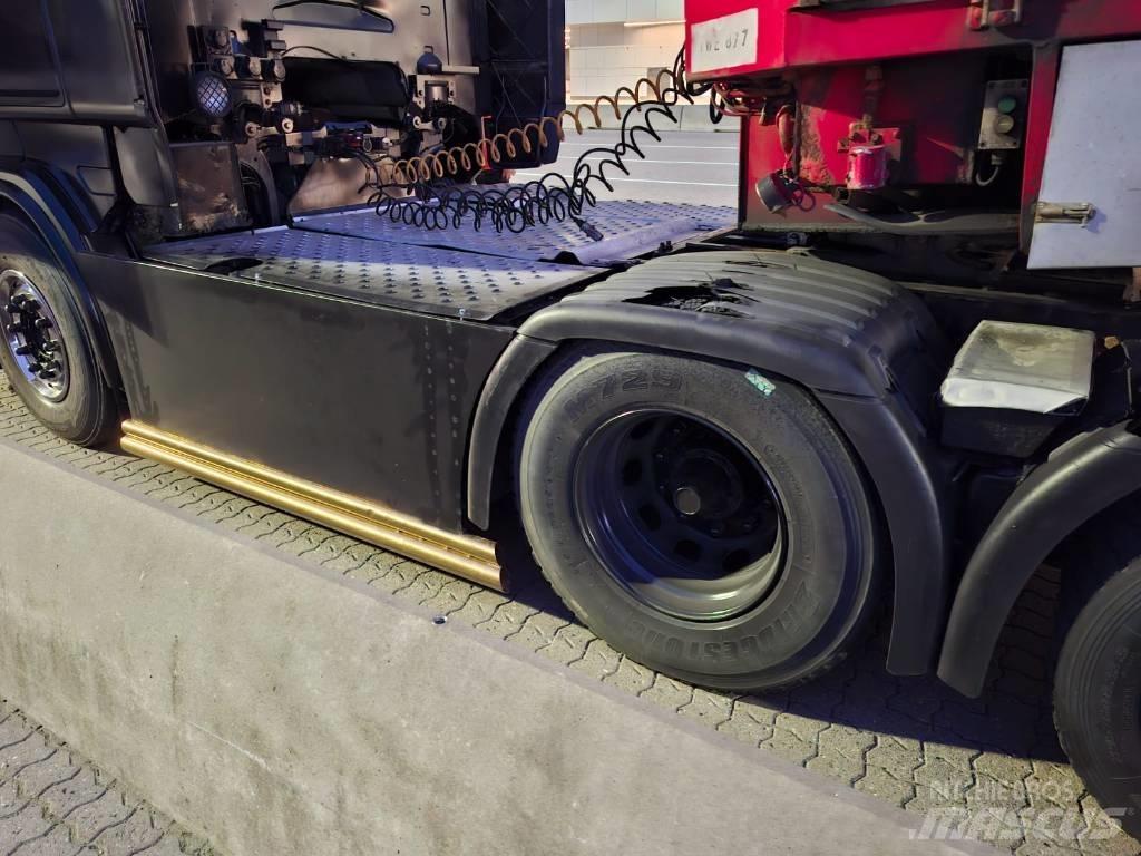 Scania R 560 Τράκτορες