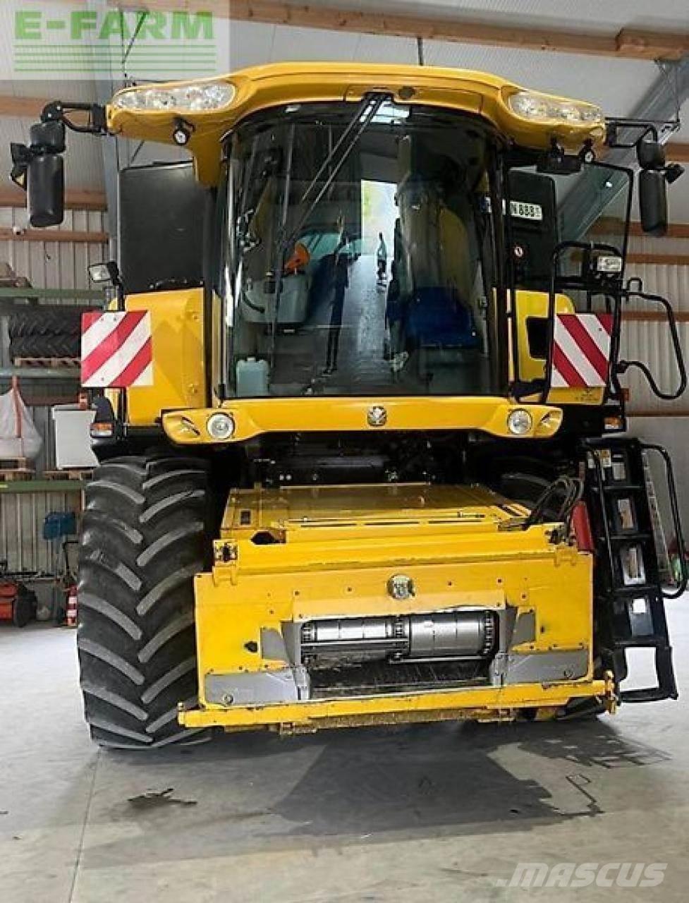 New Holland cr8080 Θεριζοαλωνιστικές μηχανές