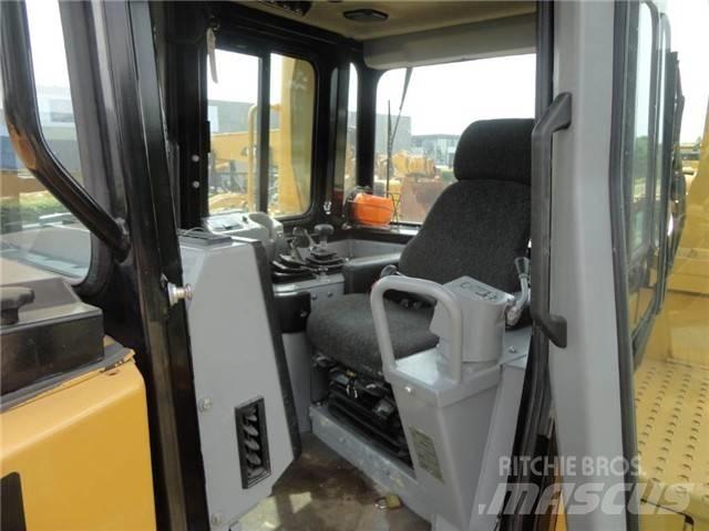 CAT D 8 R Μπουλντόζες με ερπύστριες