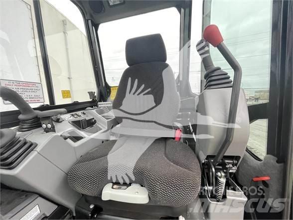 Bobcat E35R2 Εκσκαφάκι (διαβολάκι) < 7t